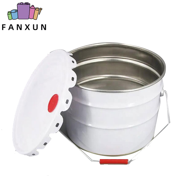 Customized Logo wholesale 10 Liter Tinplate Paint Metal Bucket with Plastic Spout Cap