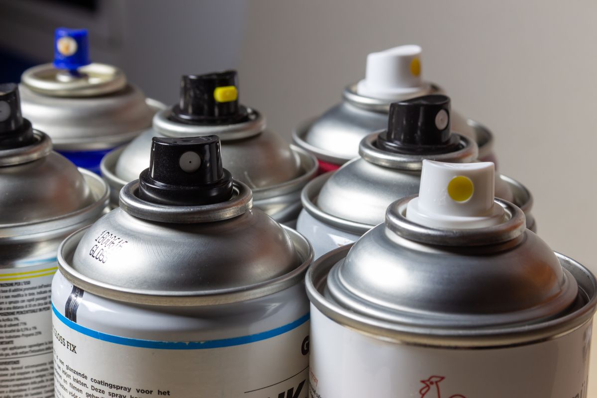 Can You Take Aerosols on a Plane in Checked Baggage? FANXUN