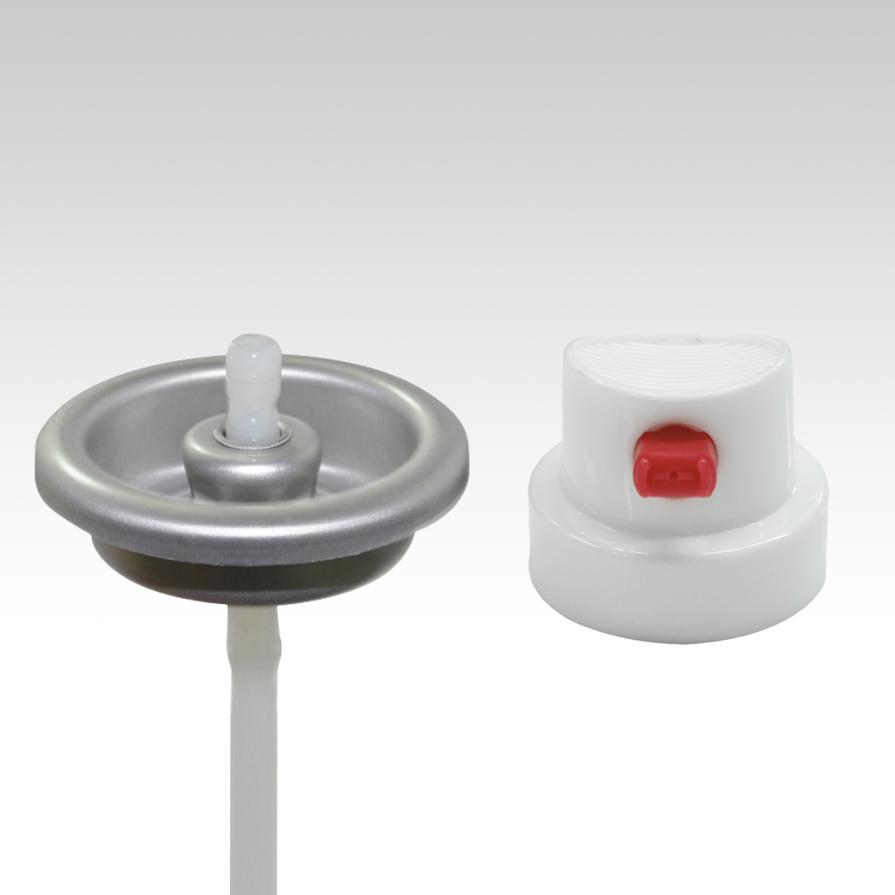 Fan-shaped female valve and nozzle